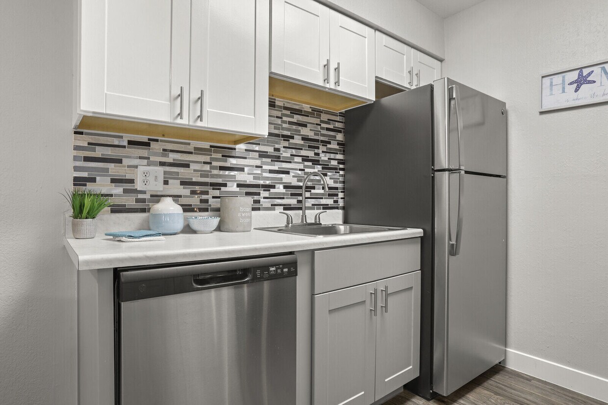 Park at Palm Valley Apartments 6706 N Dysart Rd Glendale, AZ