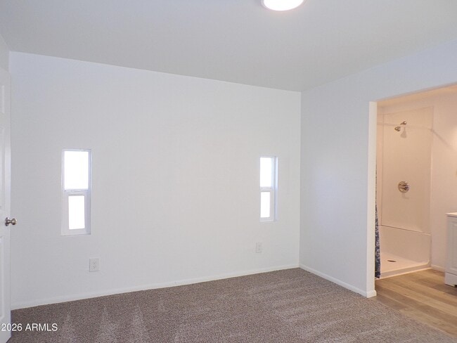 Building Photo - 4849 S Ricardo Dr