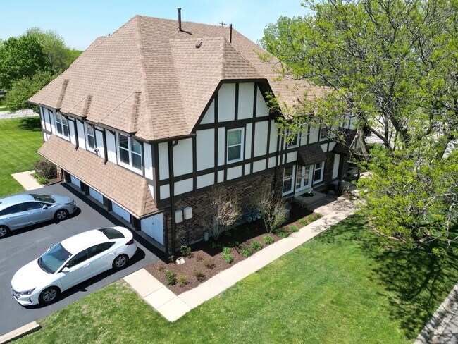 Foto del edificio - 1642 Country Lakes Dr