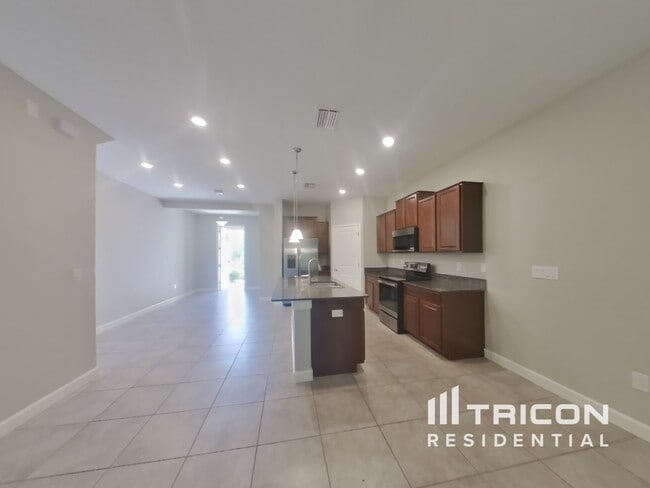 Building Photo - 6865 Citrus Creek Ln