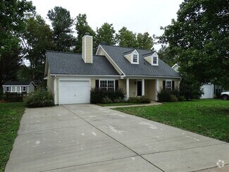 Building Photo - 306 Cedarcroft Dr
