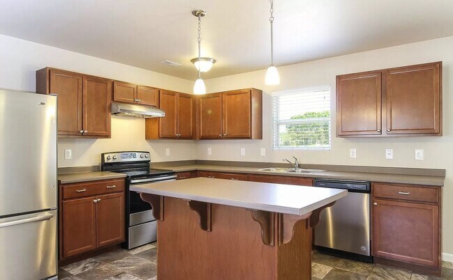 Foto del edificio - Newer 4 Bedroom Home for Lease