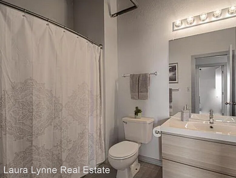 609 Central St, Kansas City, MO 64105 - House Rental in Kansas