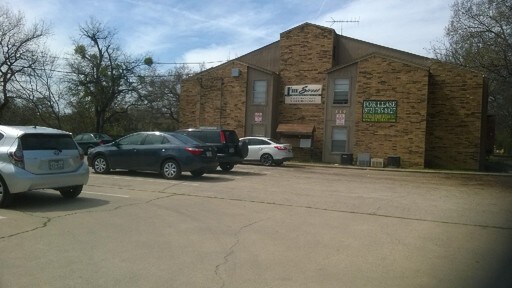 Primary Photo - 219 Fry St