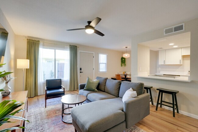 Foto del edificio - 7915 E Keim Dr