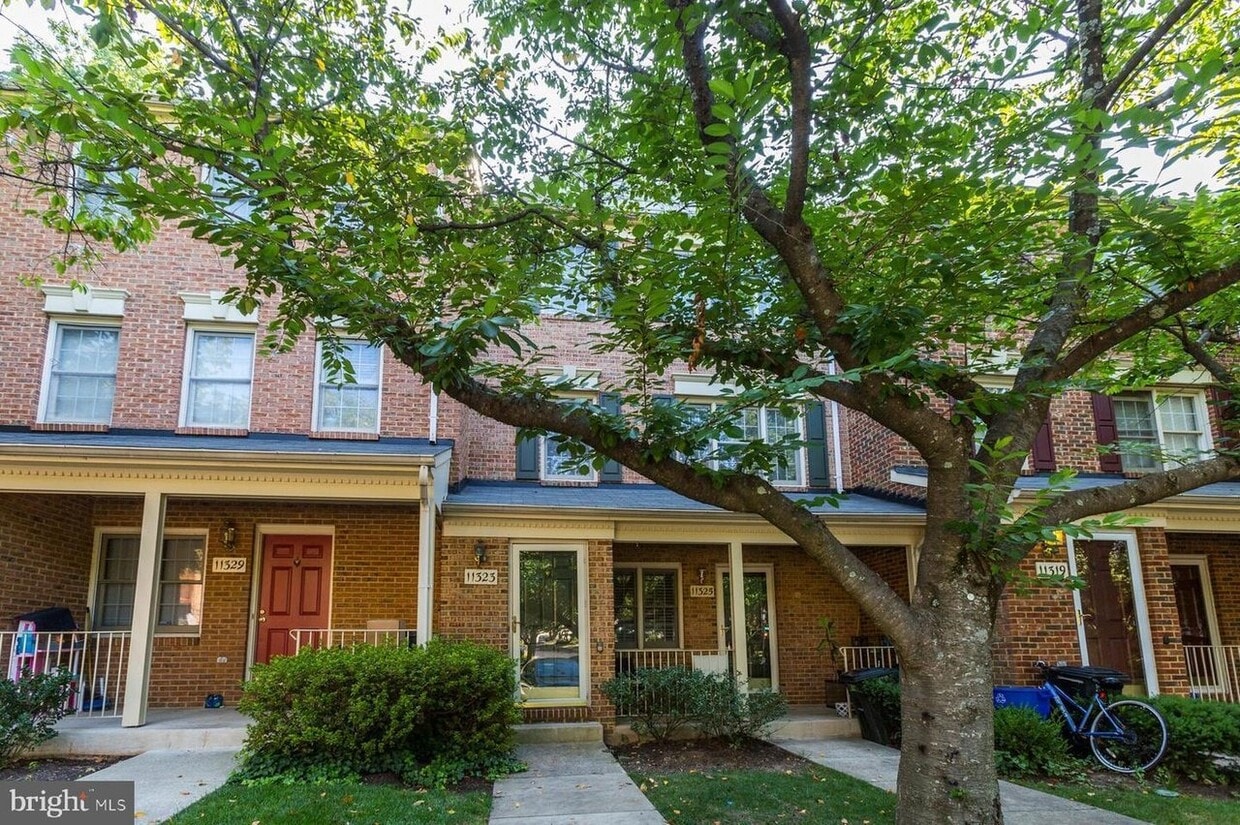 Photo - 11323 Morning Gate Dr (Rockville, MD)