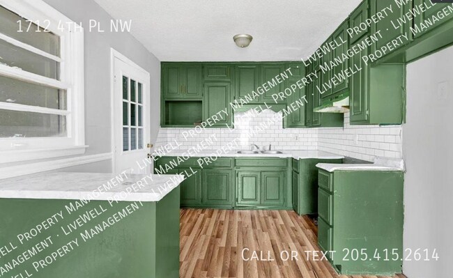 Foto del edificio - 1712 4th Pl NW