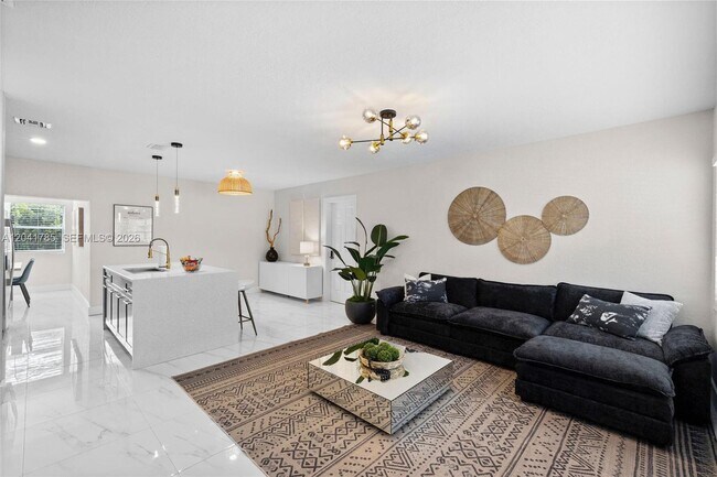 Foto del edificio - 710 SW 70th Ave