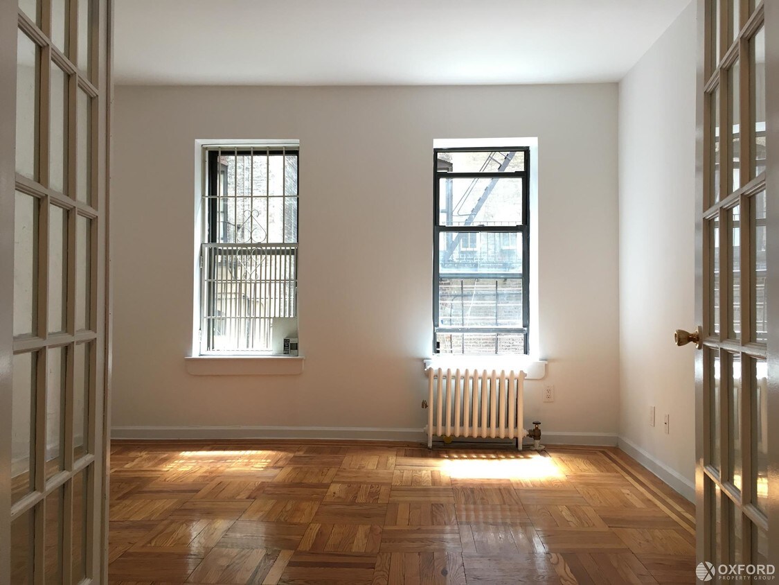 Primary Photo - 332 East 84th Street