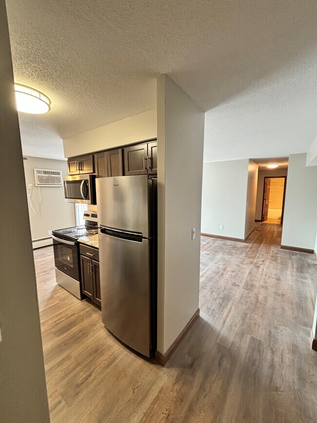 Foto del edificio - 800 6th St S