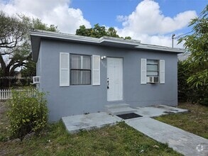 Building Photo - 5609 Flagler St