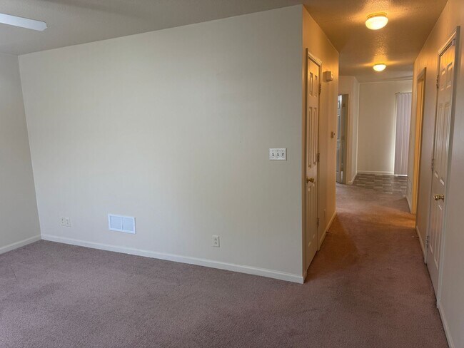Foto del edificio - 120/122 E Cornhill St. Cameron, MO 64429