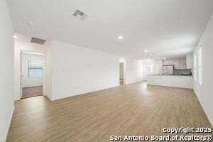 Foto del edificio - 9020 Sumners Wise