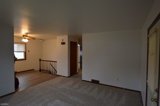 Building Photo - 3 br, 1 bath House - 2024 Collingwood Ave SW