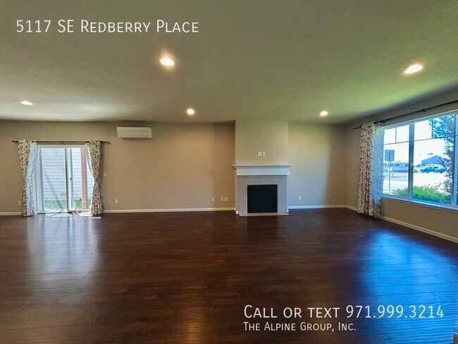 Foto del edificio - 5117 SE Redberry Pl