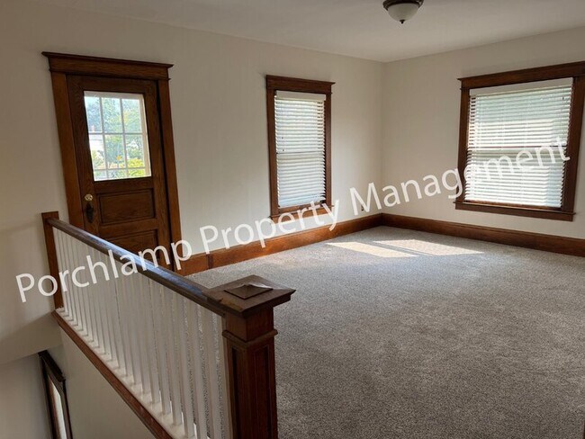 Foto del edificio - 553 Union Ave SE