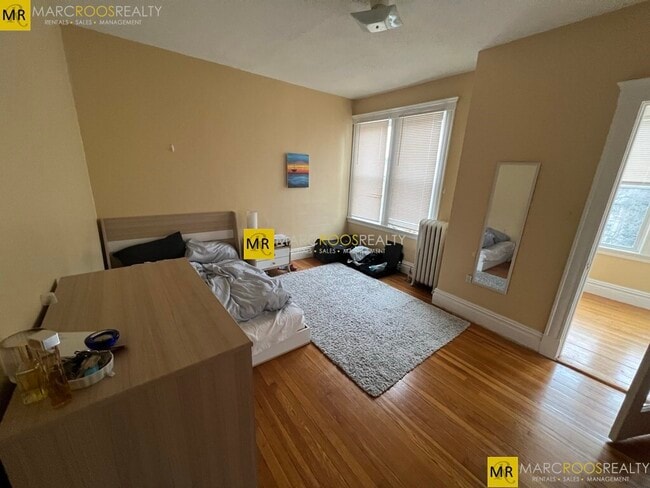 Foto del edificio - 59A Strathmore Rd