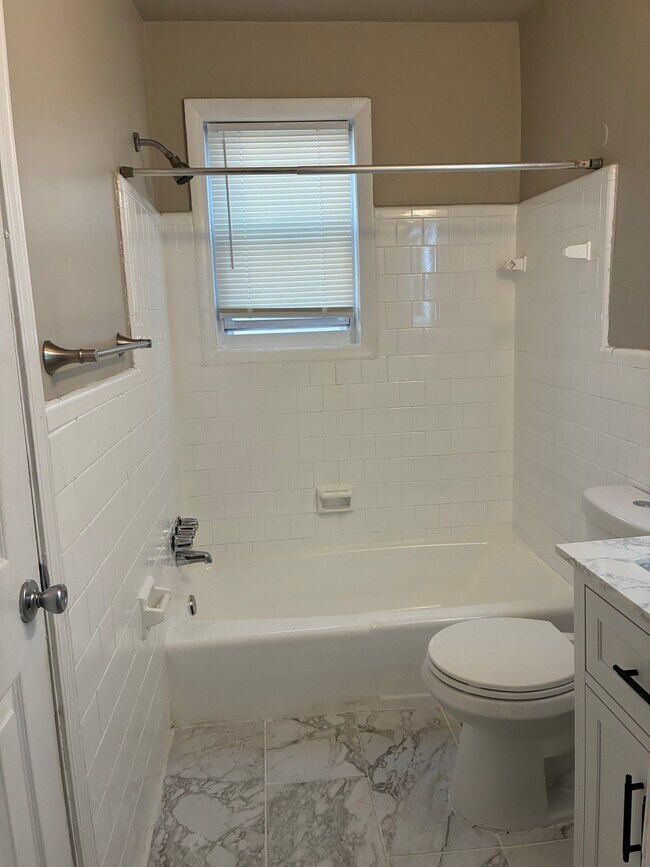 Foto del edificio - 4919 A St SE