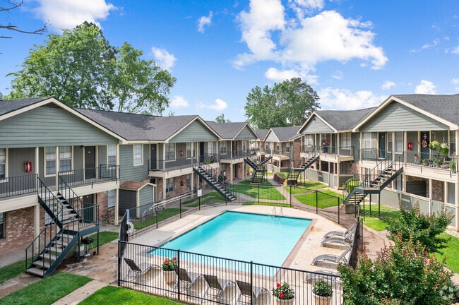Building Photo - Forest Gate Apartments