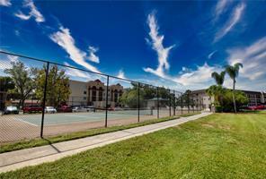 Building Photo - 102 Capri Isles Blvd