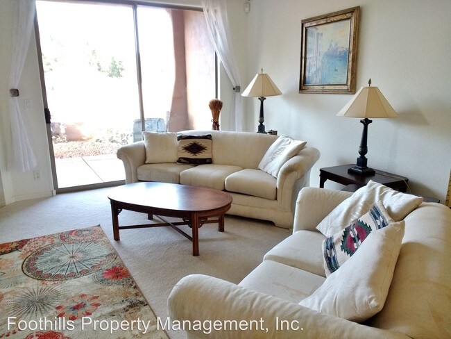 Building Photo - 3 br, 4 bath House - 190 Colinas