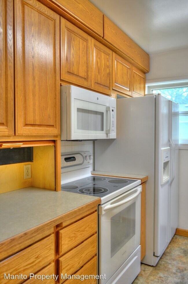 Building Photo - 4 br, 2 bath House - 2917 N. Ella Road