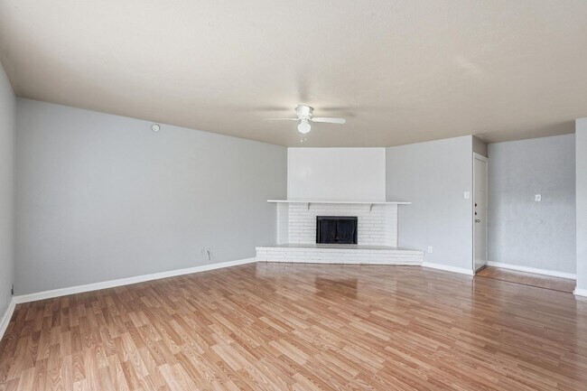 Foto del edificio - COZY and CHARMING 3 Bedroom, 2 Bathroom home located in Allen!