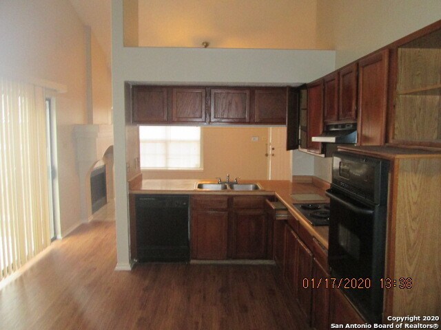 Foto del edificio - 4122 Mystic Sunrise Dr