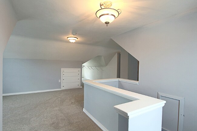 Building Photo - 1808 34th St