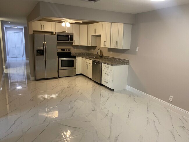 Photo - 11200 NW 35th St House