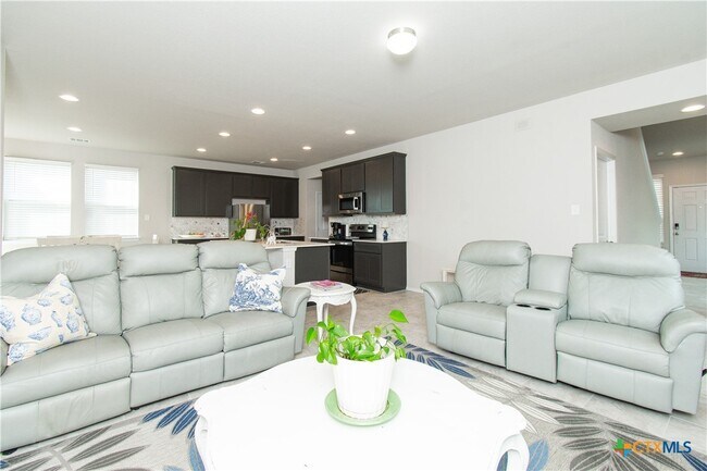 Foto del edificio - 220 Blue Agate Ct