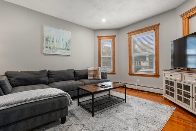 Foto del edificio - 45 Bowen Ave
