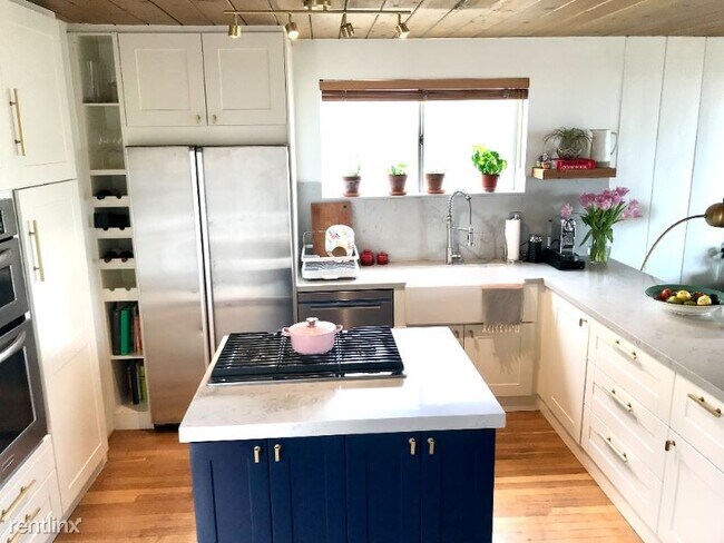Foto del edificio - 3 br, 3 bath House - 1246 Agate Street
