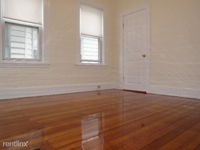 Foto del edificio - 231 Parsons St