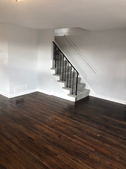 Building Photo - 1583 Williams Ave