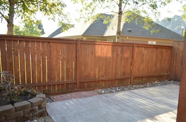 Building Photo - 105 Coho Terrace