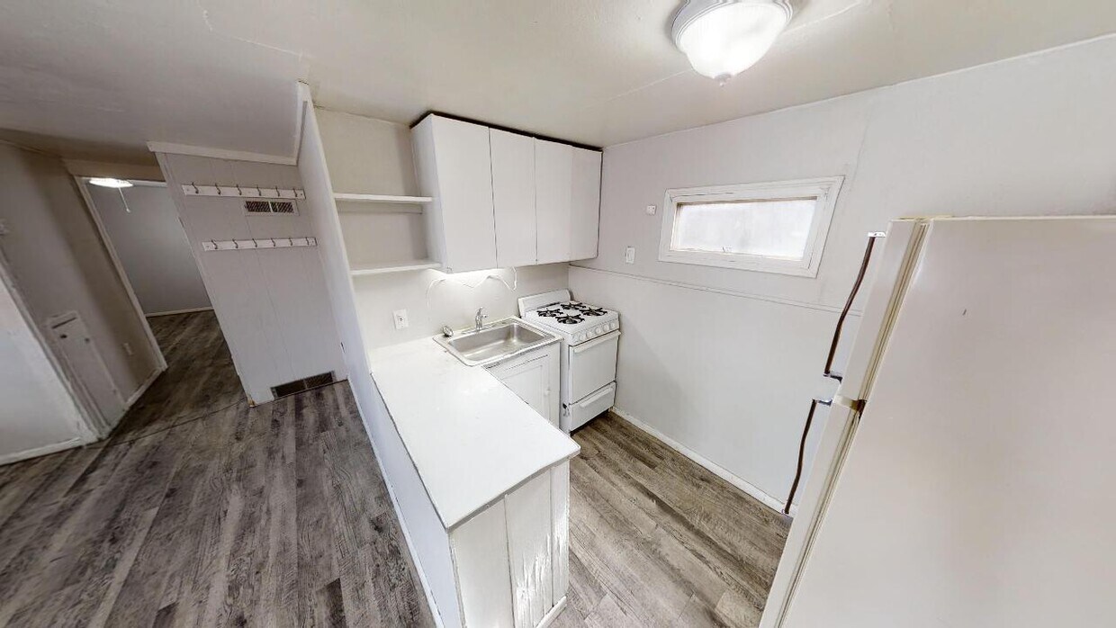 Foto principal - 2343 E Boulder St