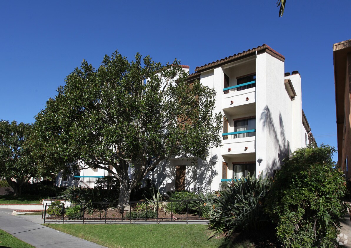 Primary Photo - 2560 C St
