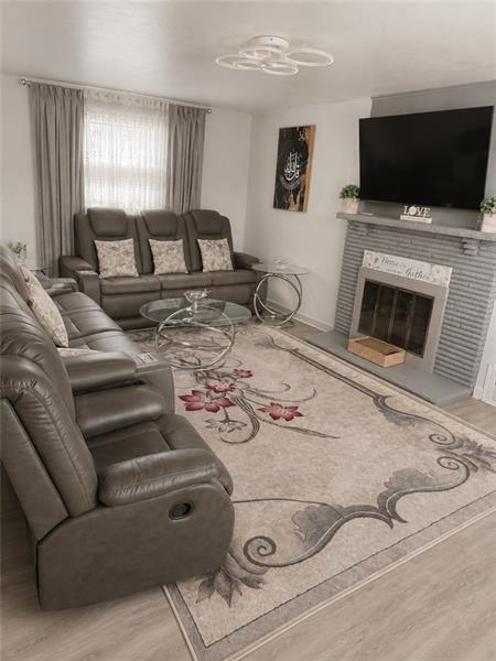 Building Photo - 5361 Orchard Hill Dr