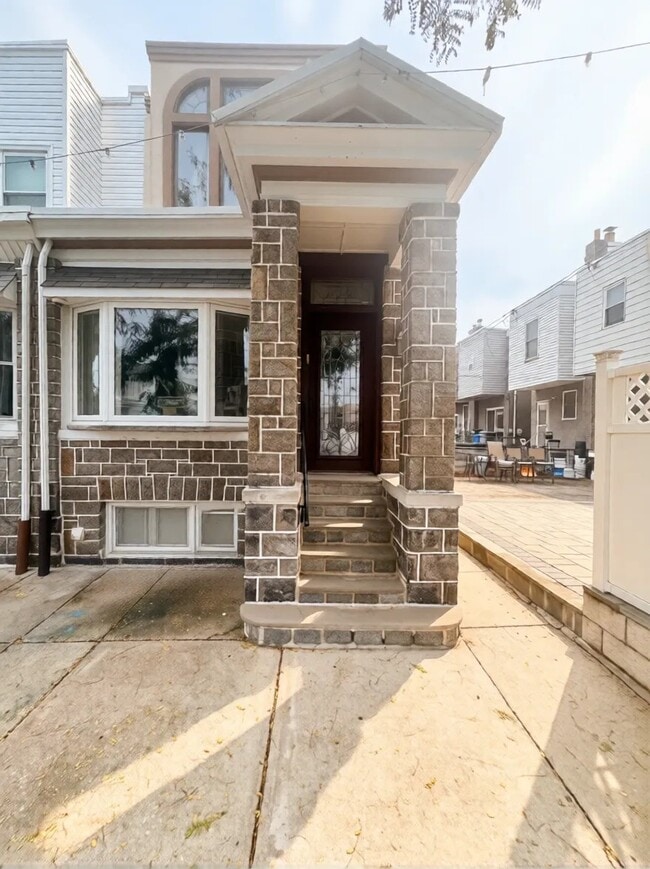 Photo - 2741 S Colorado St (Philadelphia, PA) House