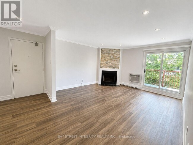 Building Photo - 1498 Pilgrims Way