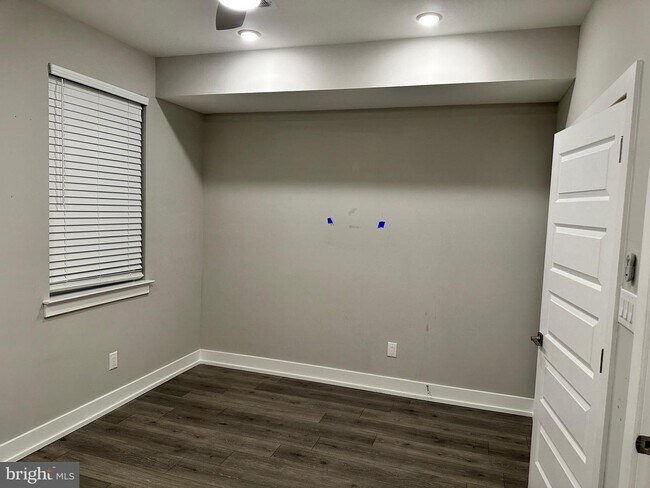 Foto del edificio - 2530 N Howard St
