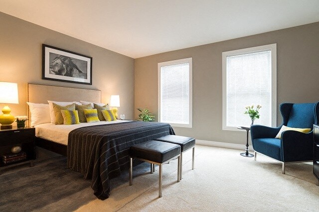 Interior Photo - Mayfair Square