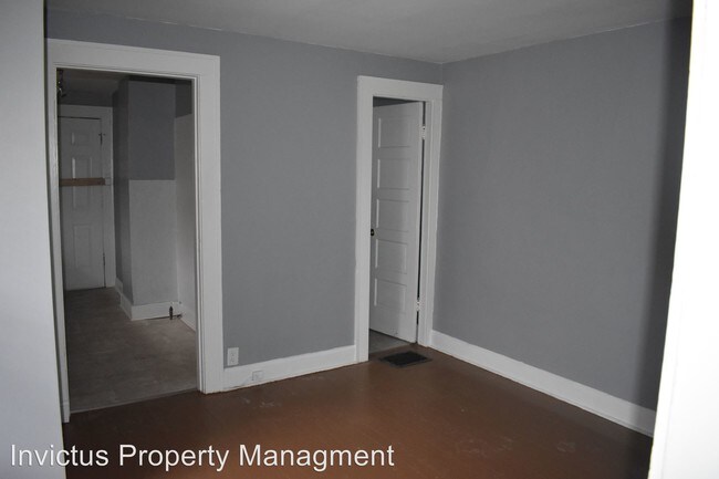 Building Photo - 935 N Ewing St
