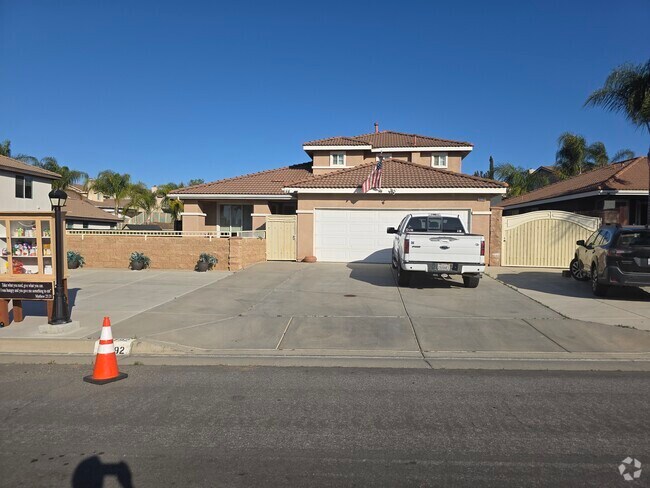 Building Photo - 33792 Harvest Way E