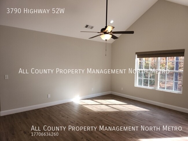 Building Photo - Hard to find ranch in Dahlonega