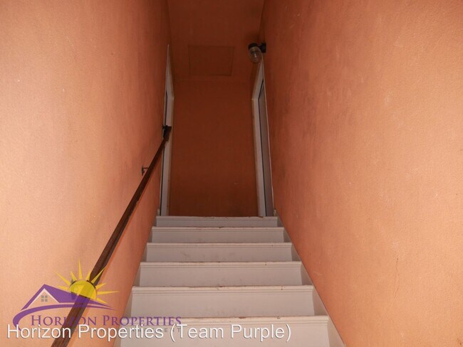 Building Photo - 1126 T St