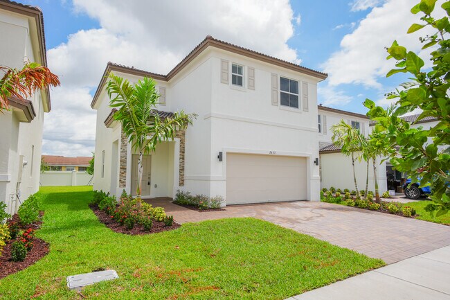 Foto del edificio - 2637 SE 24th Ct