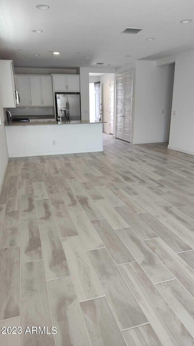 Foto del edificio - 2629 E Hidalgo Ave