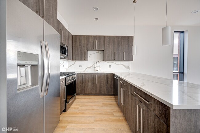 Foto del edificio - 3114 N Ridgeway Ave